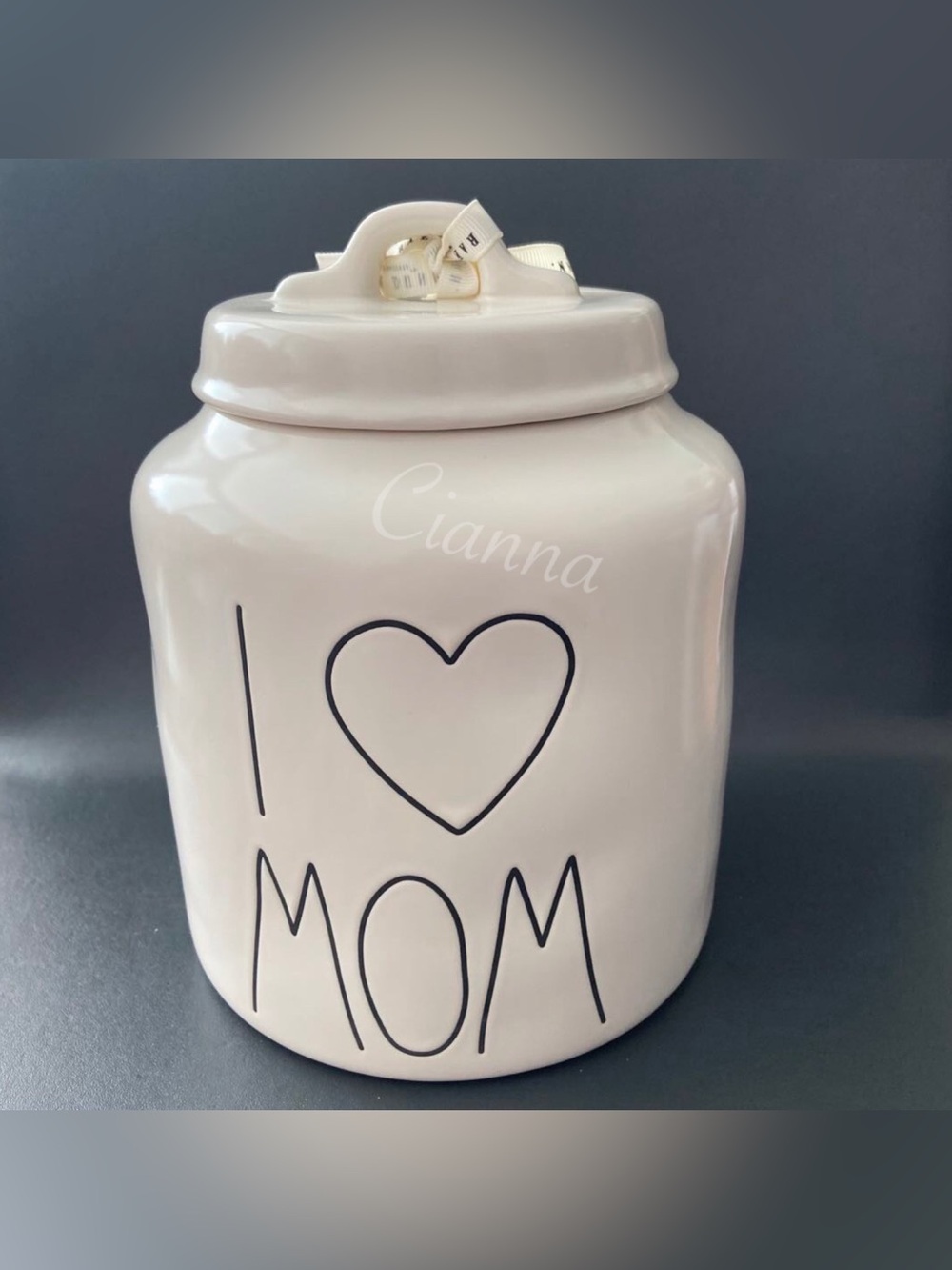 Rae Dunn I HEART MOM Canister